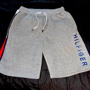 TOMMY HILFIGER SWEAT SHORTS